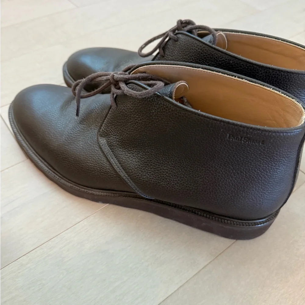 Paul Stuart Dark Brown Pebbled Leather Chukka Boots